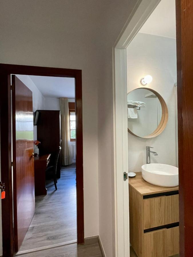 Hotel La Bilbaina De Vegadeo Extérieur photo